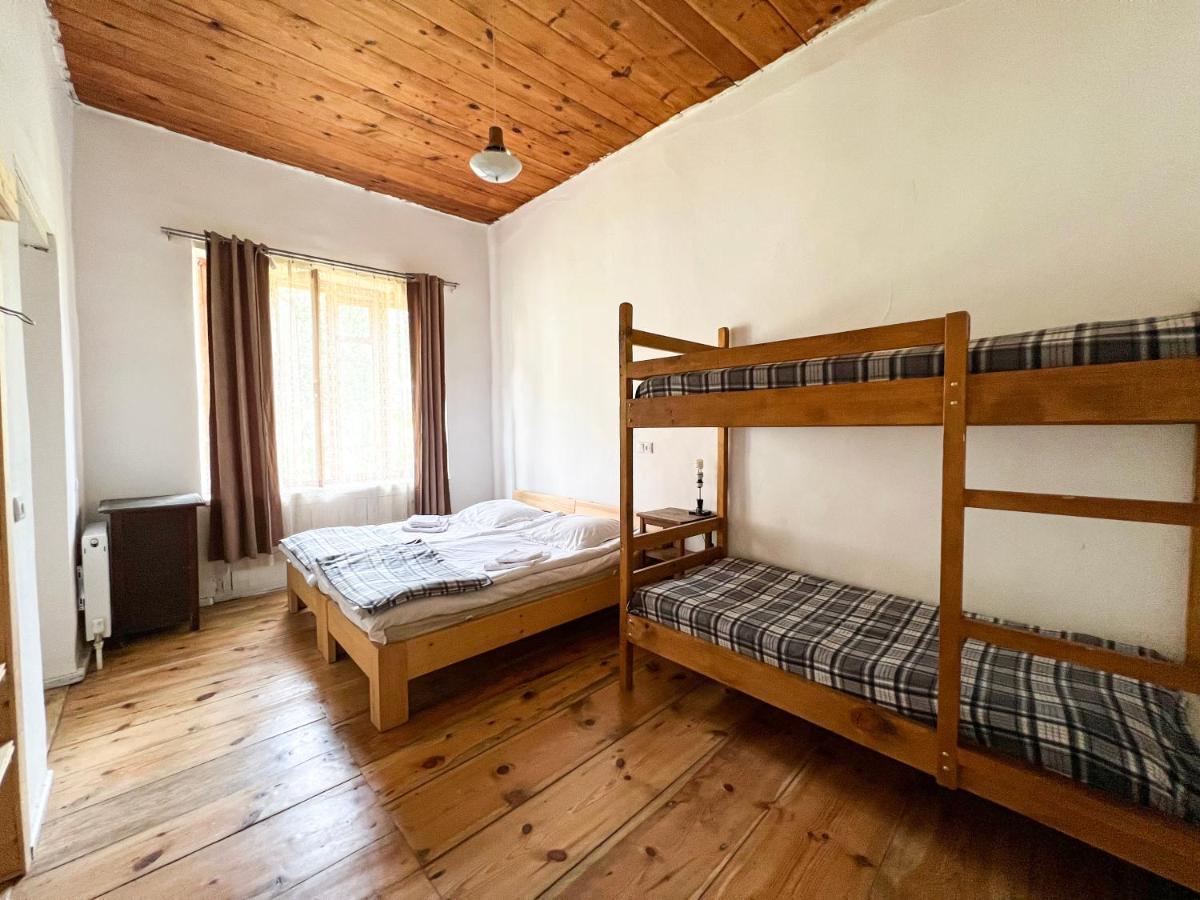 Guest House Svan-Ski Местія Екстер'єр фото