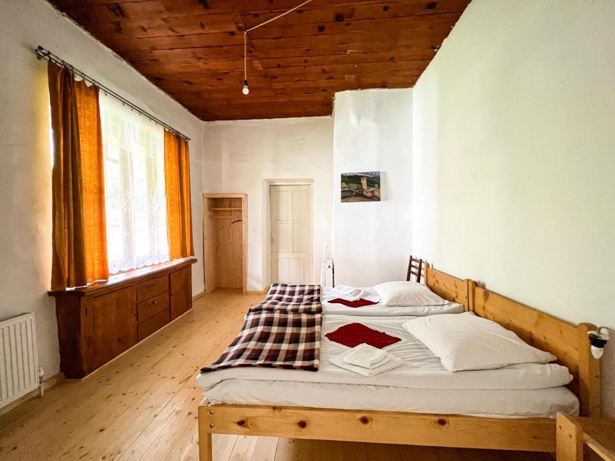 Guest House Svan-Ski Местія Екстер'єр фото